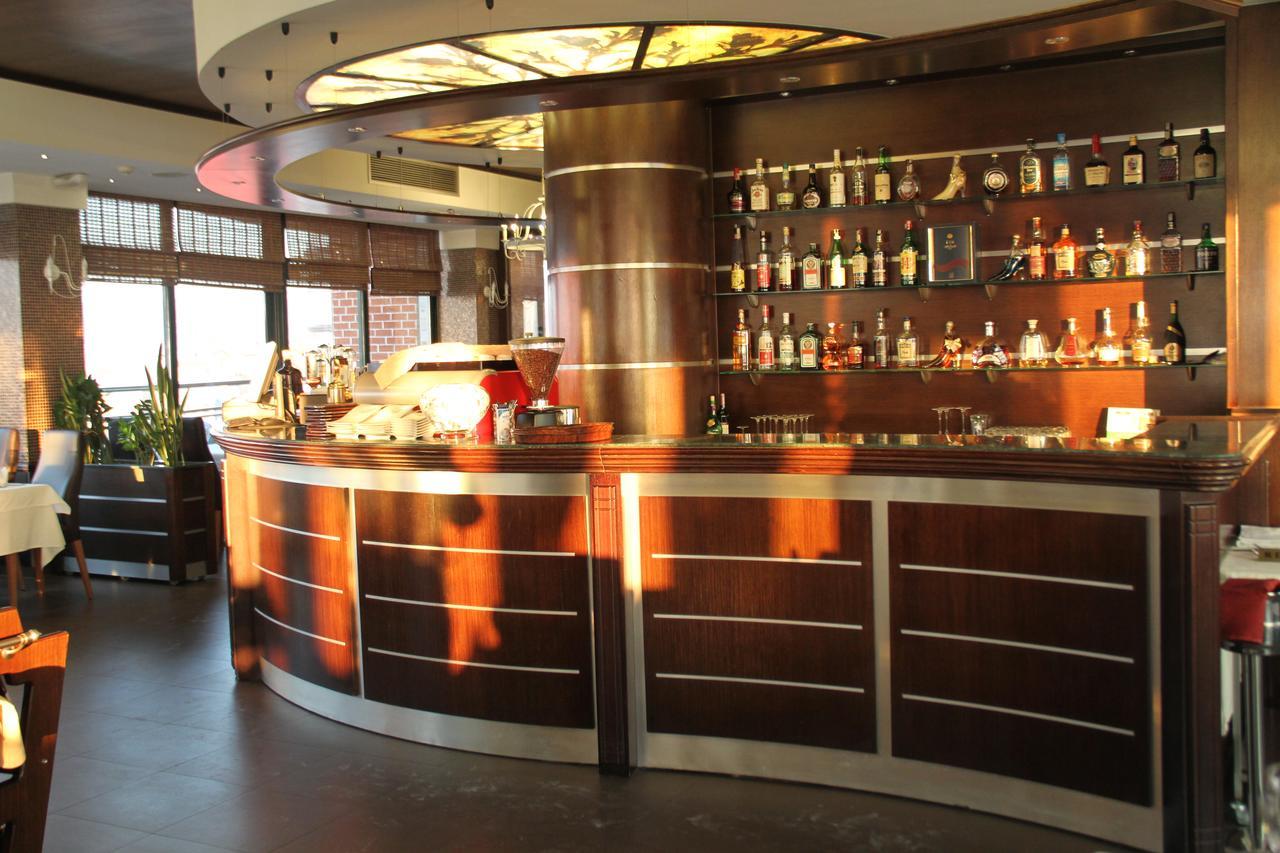 Hotel Gorenje Pristina Exterior photo